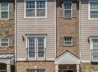 5545 Festival Ave, Fairburn, GA 30213