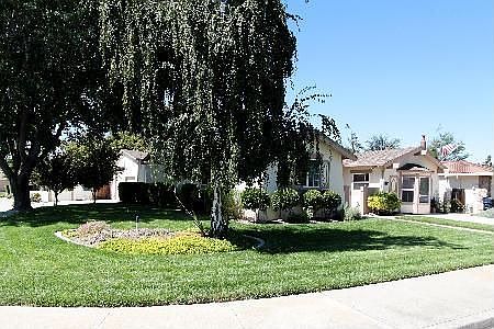 Great curb appeal