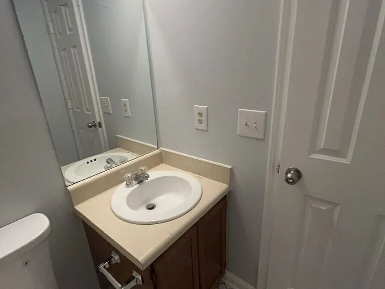 169 Walter Way — Photo 27