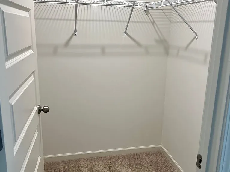 2491 Sky Dr — Photo 7