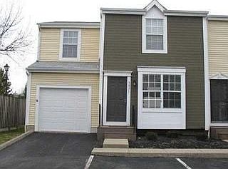 1st image of 5031 Singleton Dr