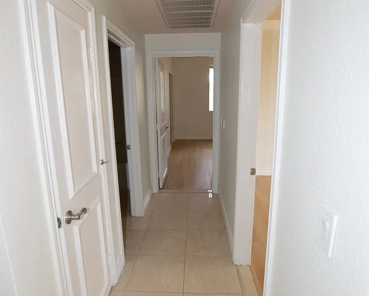 270 E Flamingo Rd #211 — Photo 4