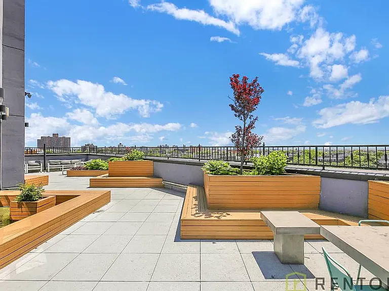 1875 Atlantic Ave #5B — Photo 15