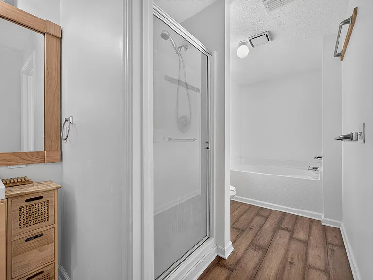 5758 NW Benbow Ct — Photo 18