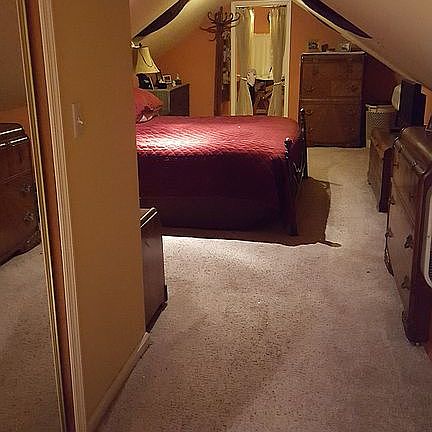 4th image of 21 E Dorsey Ln