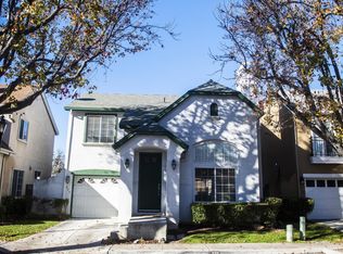 220 Holland Cir, Hollister, CA