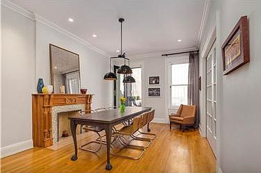 4th image of 113 W 69th St #2/3