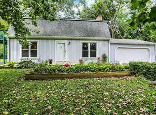 640 N Peterman Rd, Greenwood, IN 46142