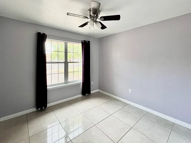 1890 Timberwood Dr — Photo 14