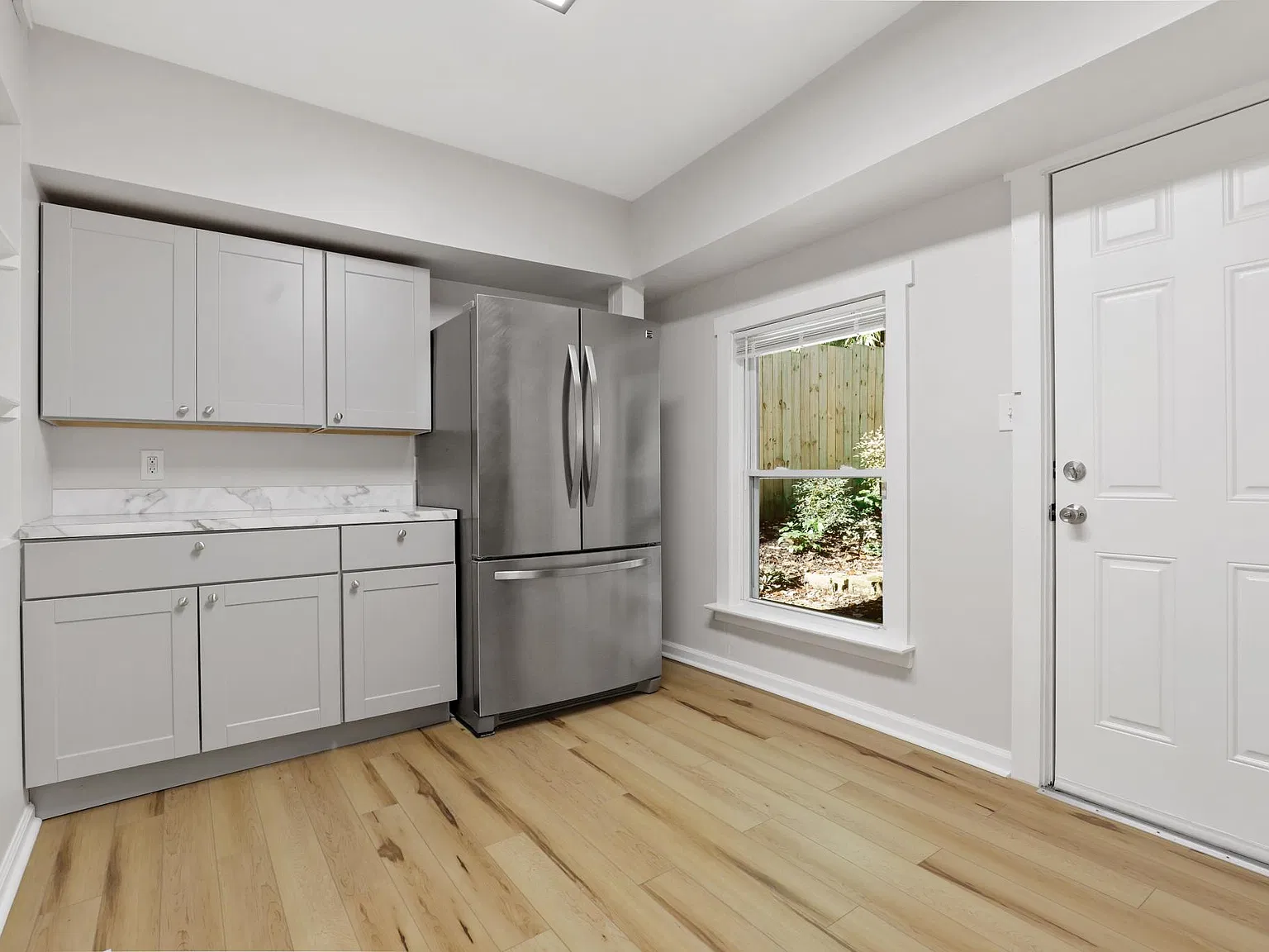 2278 Druid Park Dr — Photo 1