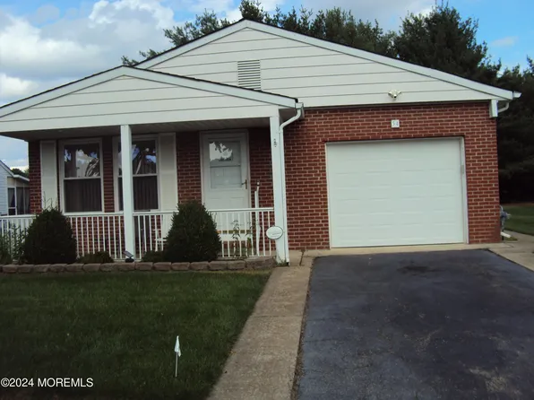 34 Santo Domingo Drive, Toms River, NJ 08757