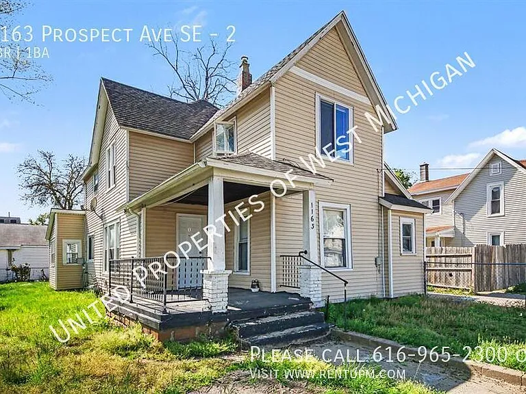 1163 Prospect Ave SE #2 — Photo 15