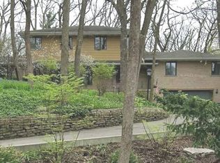 501 Glenwood Trl, Elgin, IL 60120