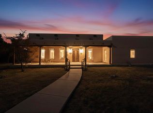 112 Ten Pines Rd, Torreon, NM 87061