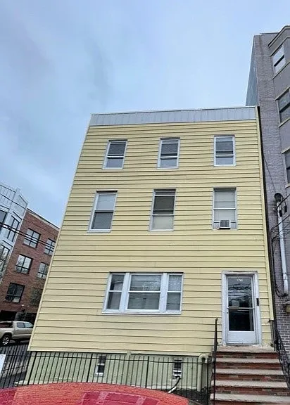423 Jackson St #3 — Photo 17