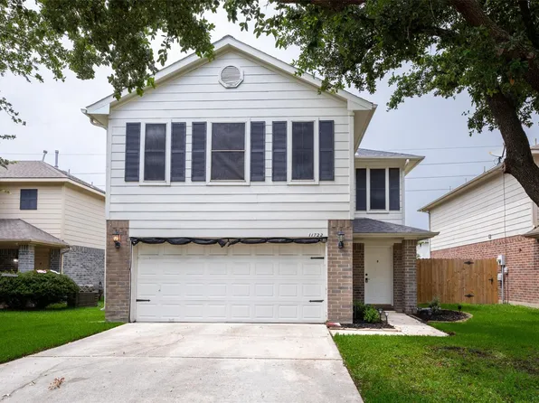 11722 Sandy Stream Dr, Tomball, TX 77375