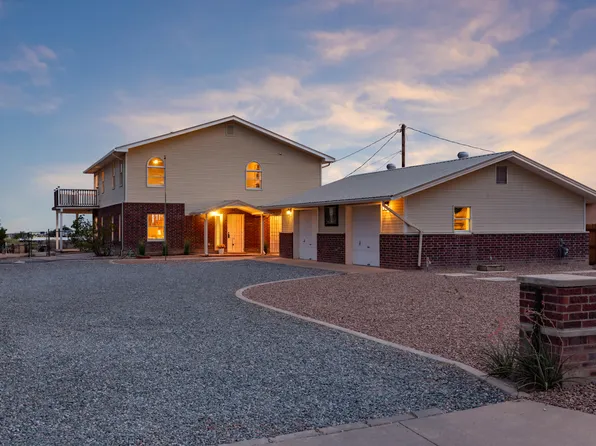 3104 14th Ave SE, Rio Rancho, NM 87124