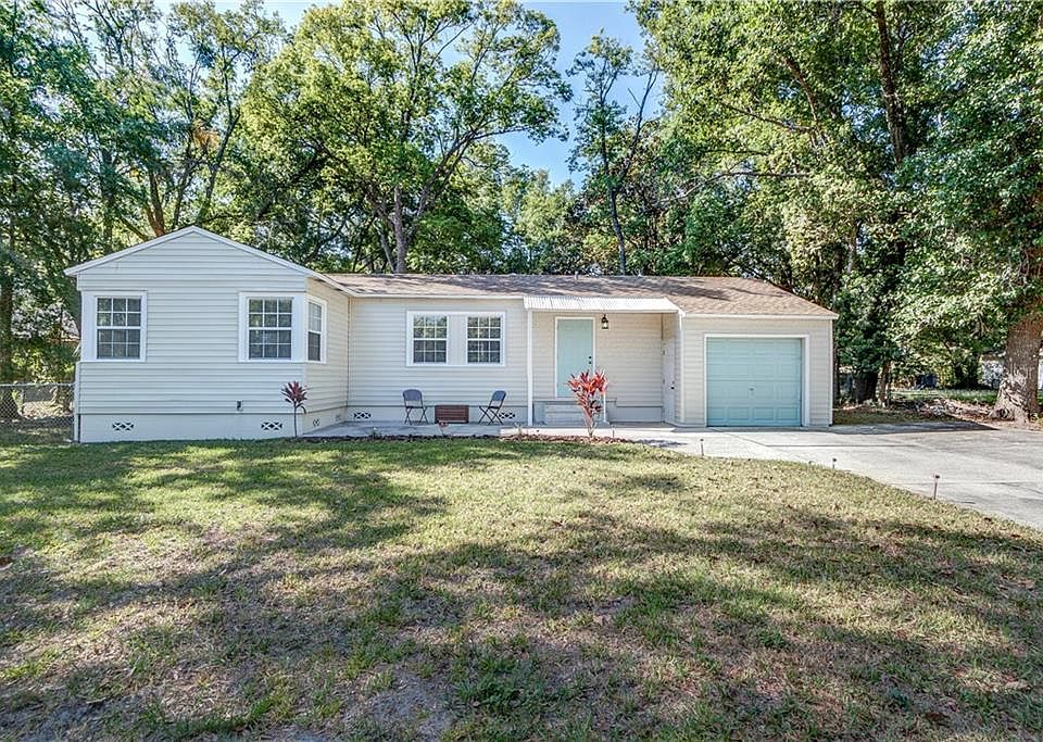 1st image of 825 Escambia Dr