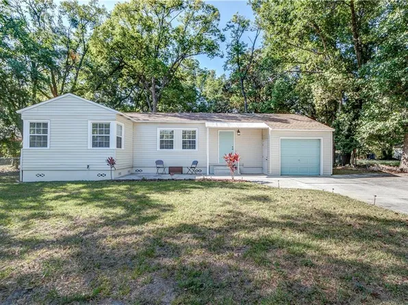 825 Escambia Dr, Sanford, FL 32771