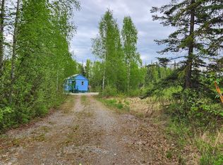 2744 N Goldenrod Cir, North Pole, AK 99705