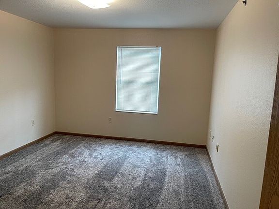 3rd image of 1407 S State St #10886320