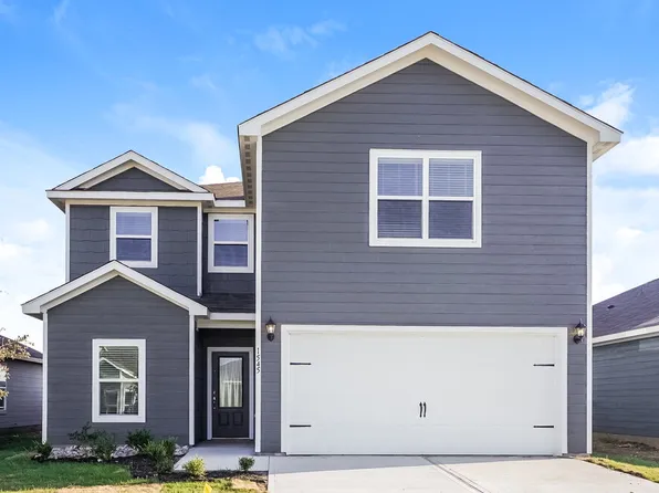 1545 Harvester Dr, Fort Worth, TX 76140