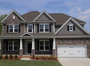 8321 Lake Harmony Dr, Matthews, NC 28105