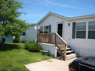 341 Partridge Dr, Grand Blanc, MI 48439