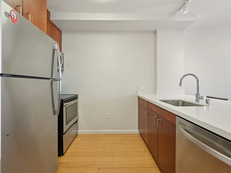 Addison Arts Apartments — Photo 85