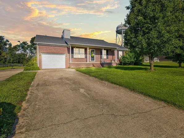 155 Devonne Dr, Mount Sterling, KY 40353
