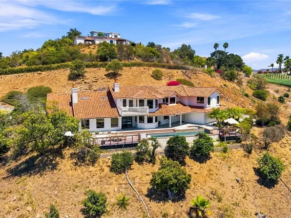 2323 Wilt Rd, Fallbrook, CA 92028