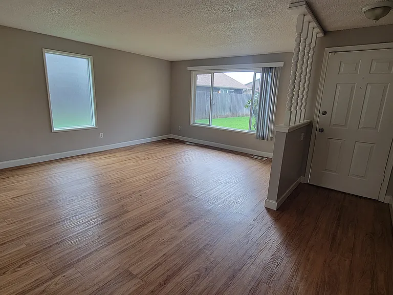 Orchard Court apartments — Photo 10