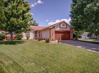 1106 Affirm Dr, O'Fallon, IL 62269