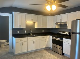 174 South St #C, Biddeford, ME 04005