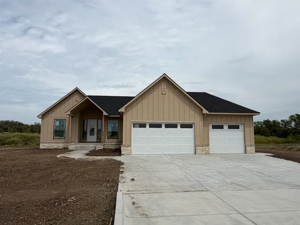 2812 E Kay St, Derby, KS 67037
