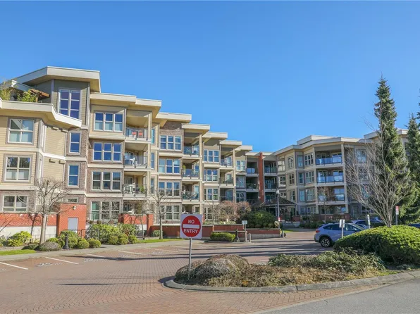6310 McRobb Ave #414, Nanaimo, BC V9V 1W8