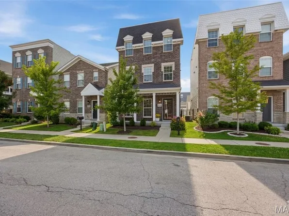 2020 Hereford St, Saint Louis, MO 63110