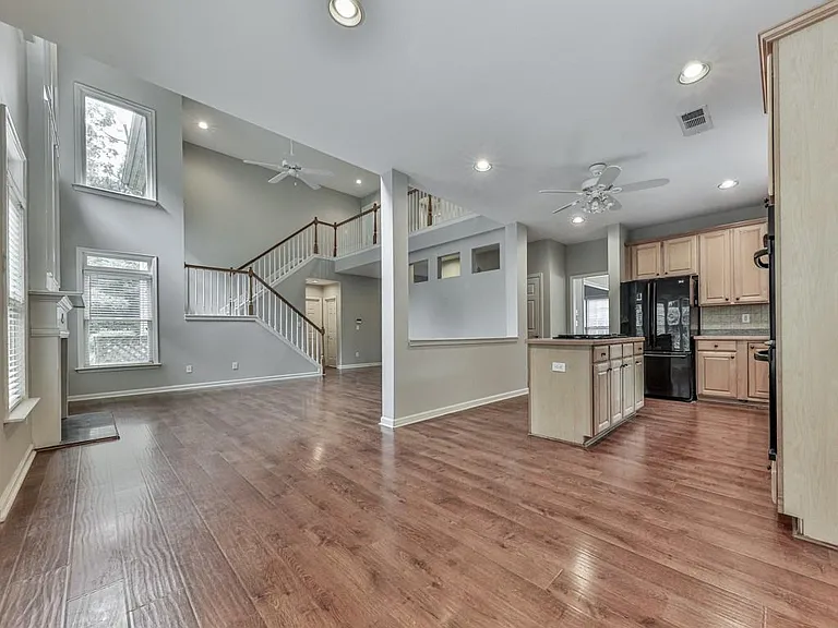408 Sixes Dr — Photo 13
