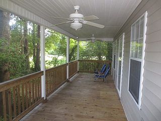 2nd image of 1382 Hamilton St