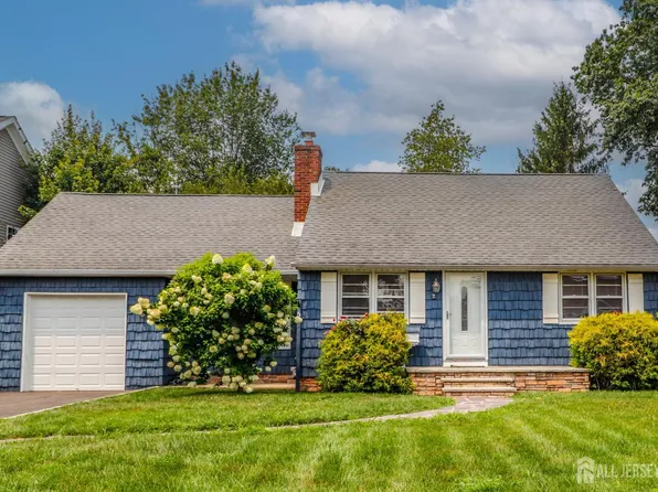 70 Lancaster Rd, Colonia, NJ 07067