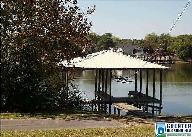 2nd image of 518 Cove Point Dr
