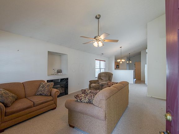 5th image of 580 Gleaming Dr #172