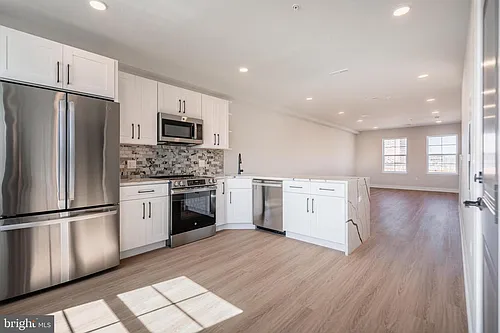 4038-4050 Marilyn Conshohocken Avenue Dr #A56 Photo 1
