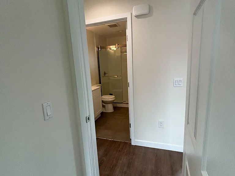 14316 Christine Dr — Photo 22