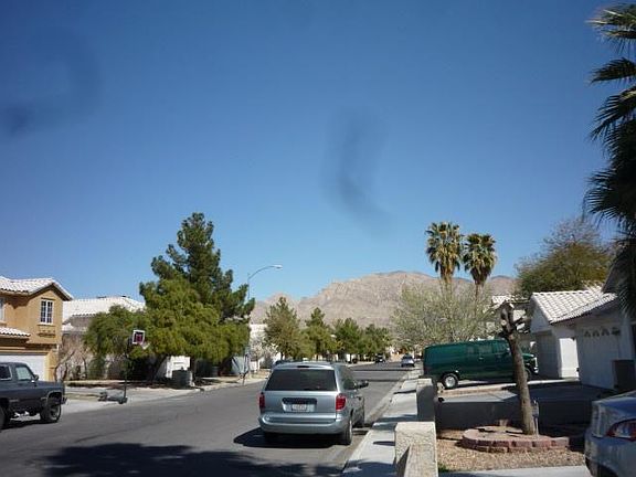 4th image of 6057 Pumpkin Patch Ave