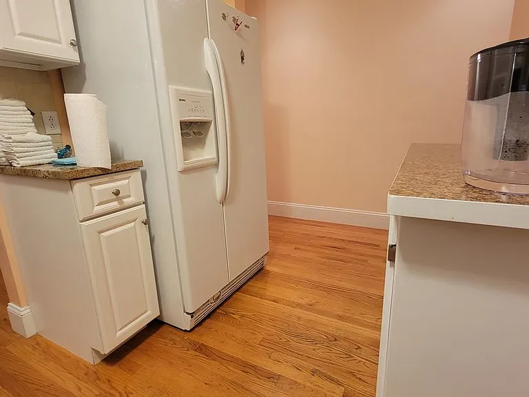 9 Elmore St #1 — Photo 9