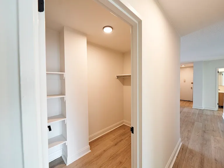420 E 102nd St #12D — Photo 5