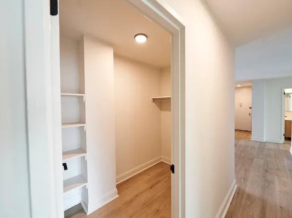 1954 1st Avenue image 4 of 33