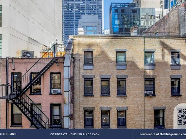 15 West 55th Street image 5 of 28