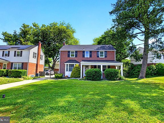 3rd image of 119 Heatherwood Rd